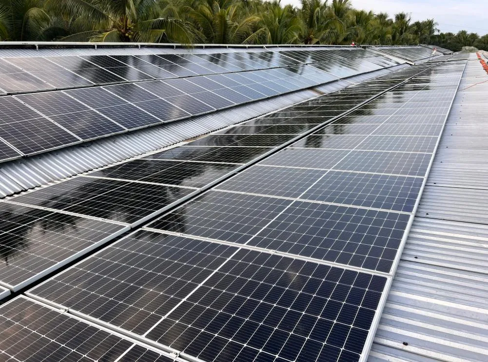 Tác động của chính sách môi trường đến thị trường điện mặt trời