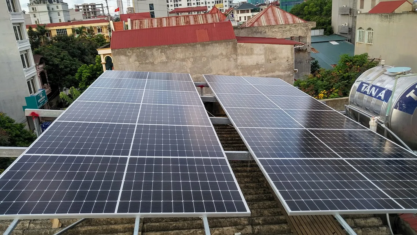 Tối ưu hóa hiệu suất hệ thống điện mặt trời